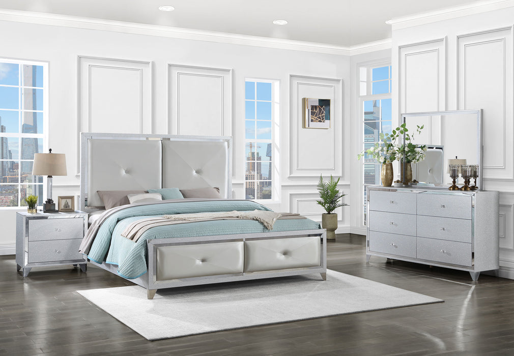 Larue Tufted Bedroom Set Silver image